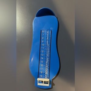 Kids foot measure